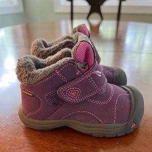 Purple keen boots for toddler
